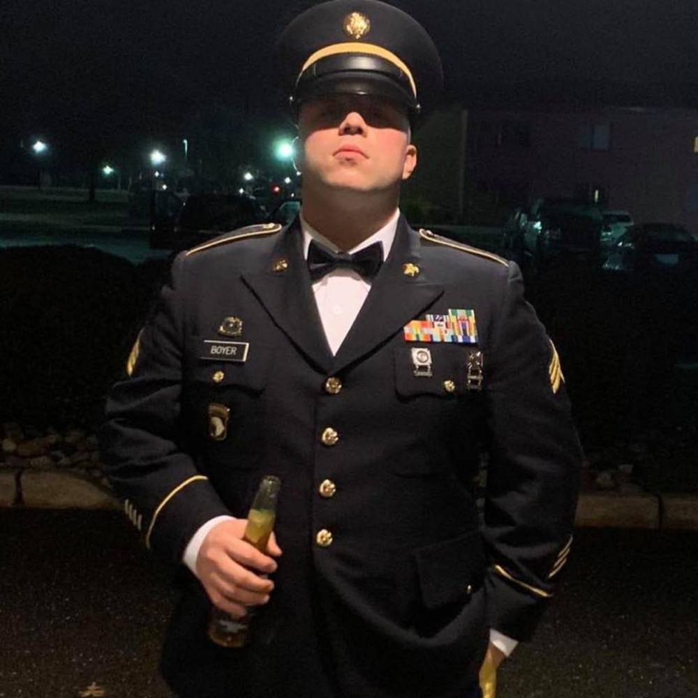 Meet your Posher, Bernard